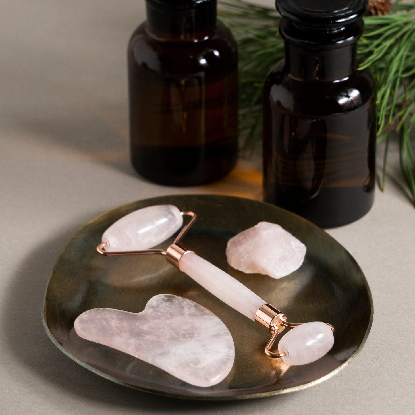 Anti-Wrinkle and Firming Facial Massage Set - Rose Quartz, Gua Sha and Dermaroller